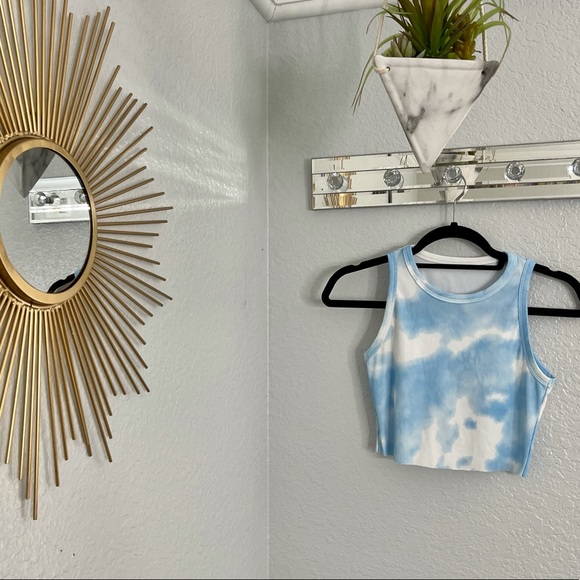 Baby Blue Sky View Crop Top - Picture 2 of 8